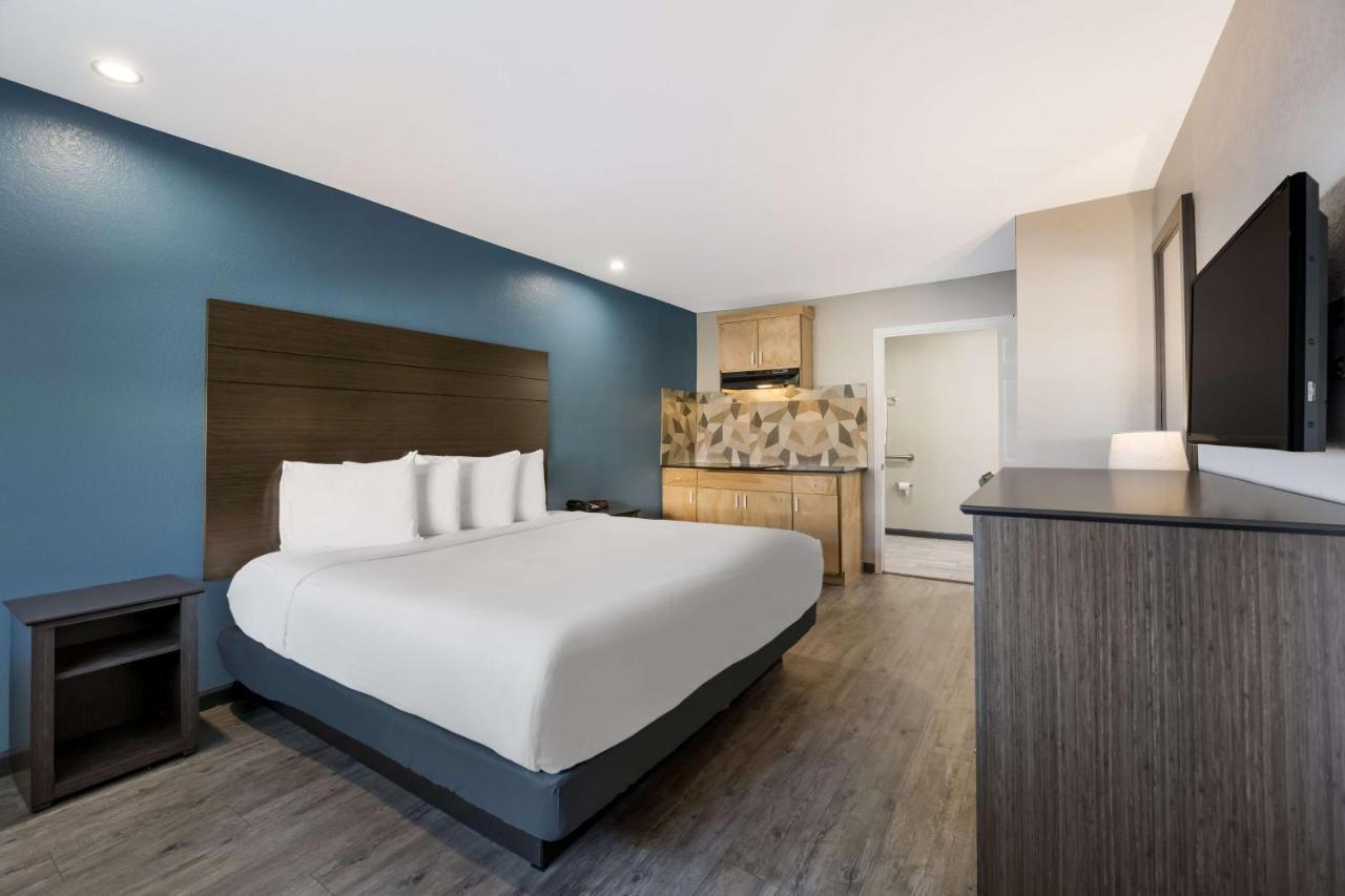 Surestay Hotel By Best Western Spring North Houston Екстер'єр фото