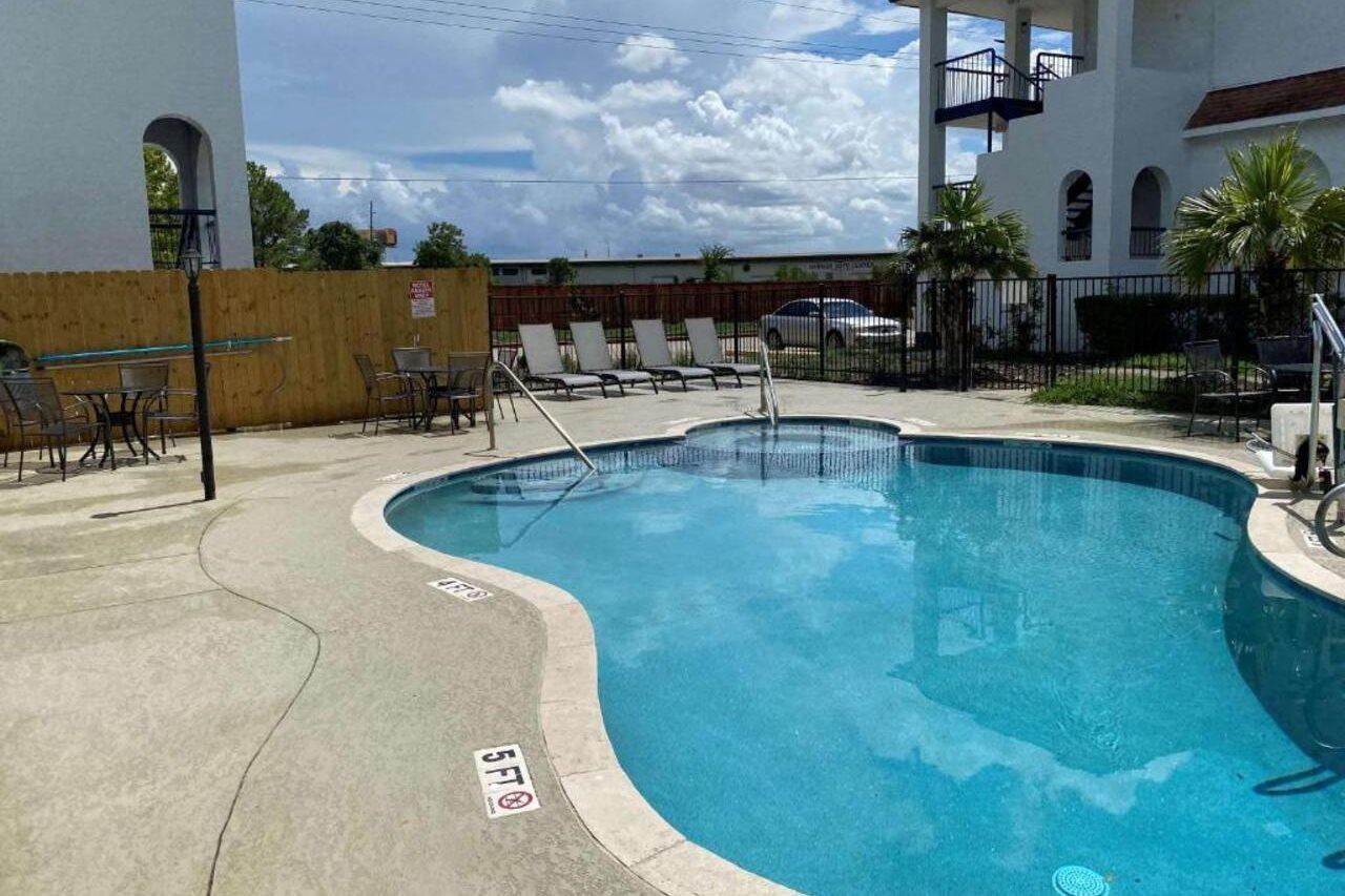 Surestay Hotel By Best Western Spring North Houston Екстер'єр фото